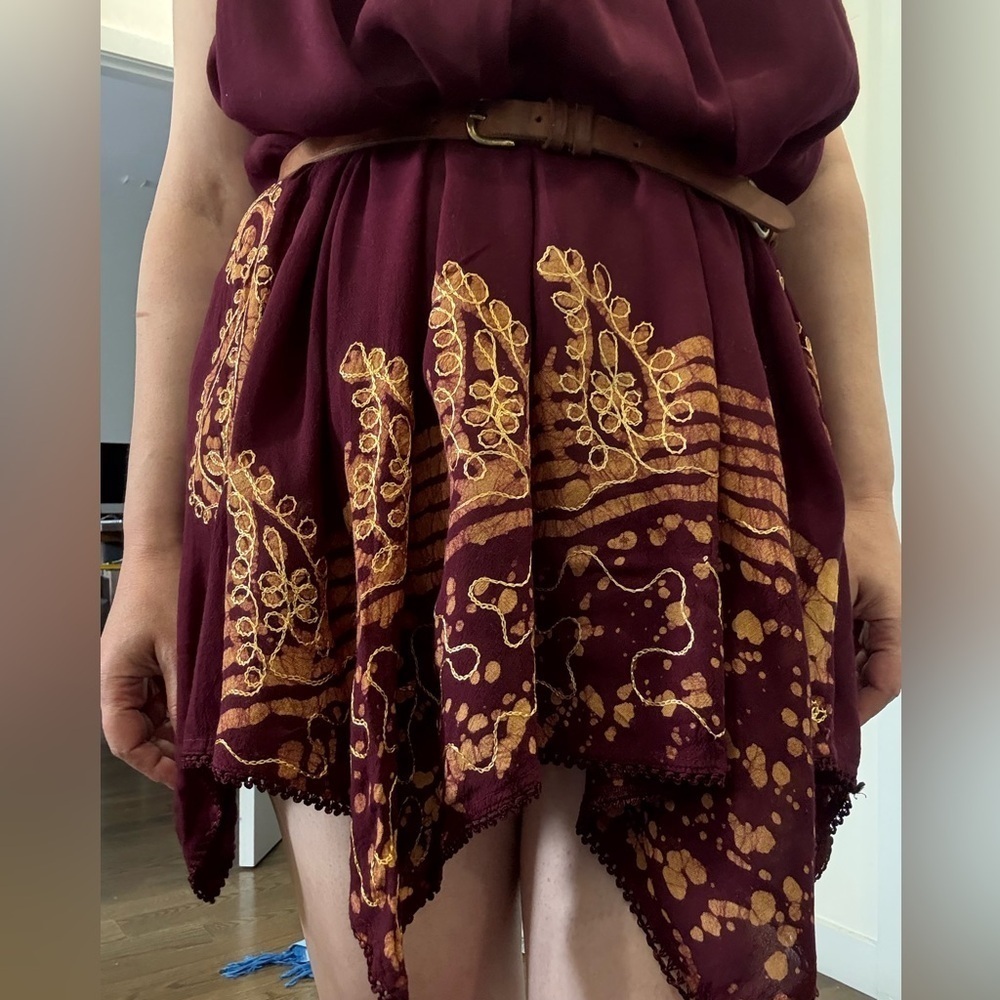 Burgundy and Gold Embroidered Dress - Picture 11 of 16